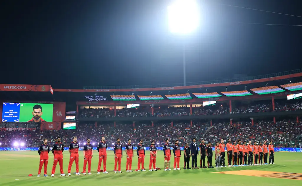 Virat Kohli (69*) and Devdutt Padikkal (61) in a record-breaking 101-run partnership for RCB vs SRH IPL 2026 at M. Chinnaswamy Stadium, Bengaluru. Perfect inspiration for a private villa watch party by Spacez.